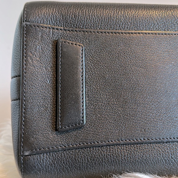Givenchy Small Antigona Bag - Picture 9 of 14